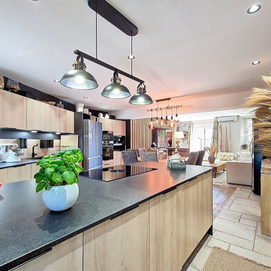 Maison 5 pièces 550000 €