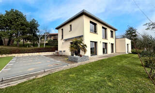 Maison 5 Pièces 180 m² à vendre à Val d'Oingt (69620)