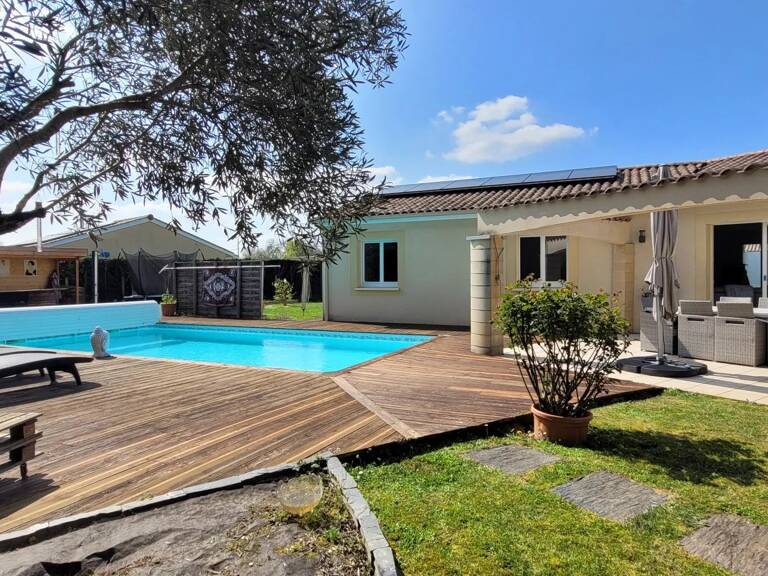 33910 - SAINT DENIS DE PILE - MAISON 115M² 3 CHAMBRES  ET DEPENDANCE 60M² — photo 1