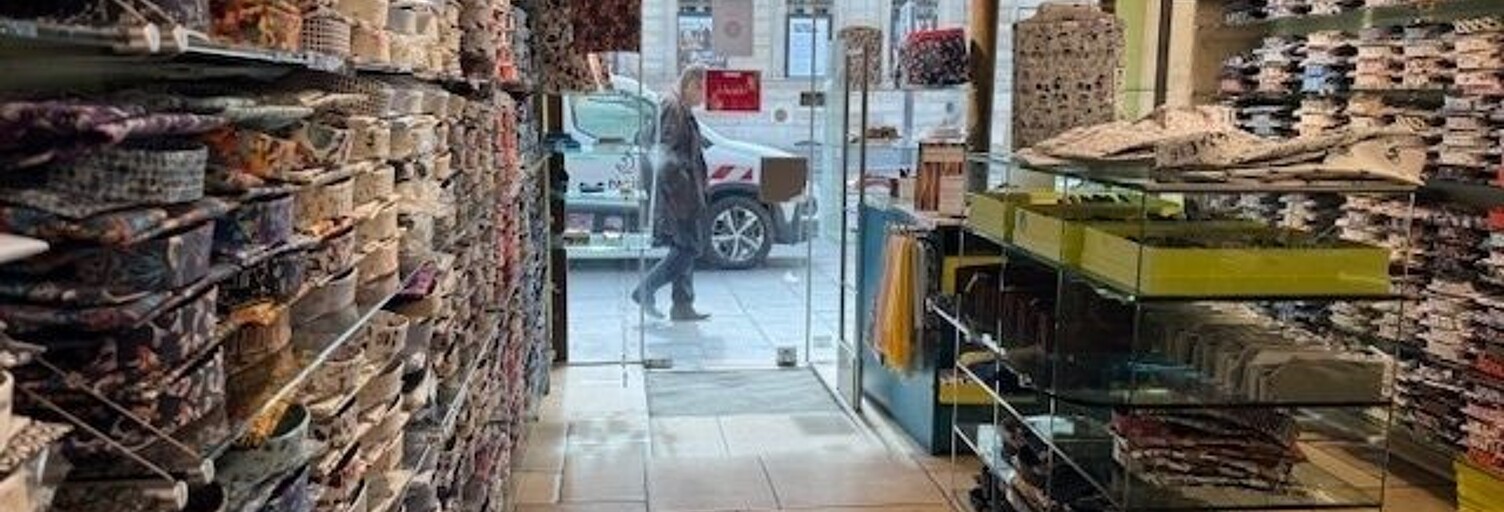 Commerce 1 Pièce 47 m² à louer à Paris 8 (75008)