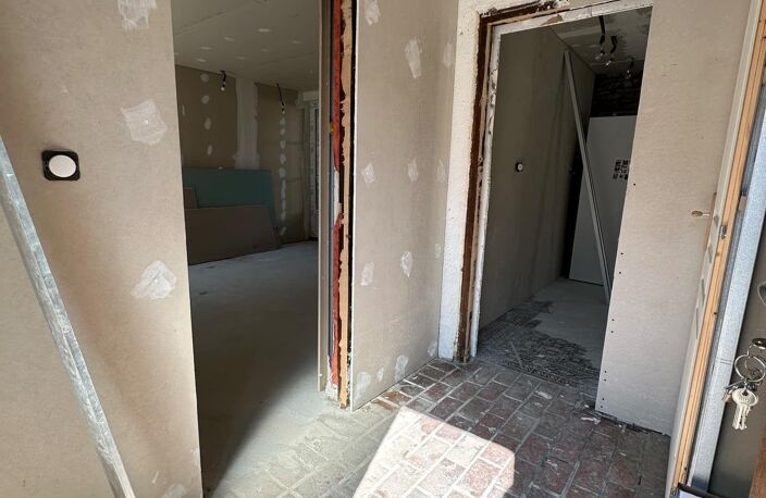 Maison - 77m² - Montaigu — photo 3