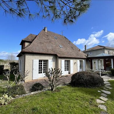 Maison 11 pièces 322000 €