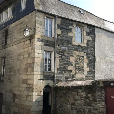 Immeuble  118800 €