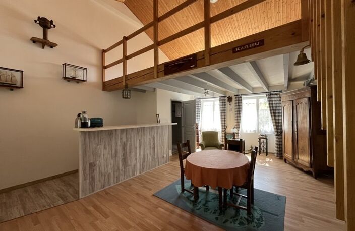 Maison en pierre de 10 pièces principales — photo 3