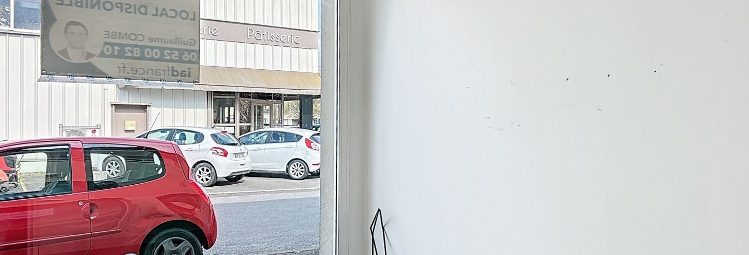 Commerce  60 m² à louer à Lésigny (77150)