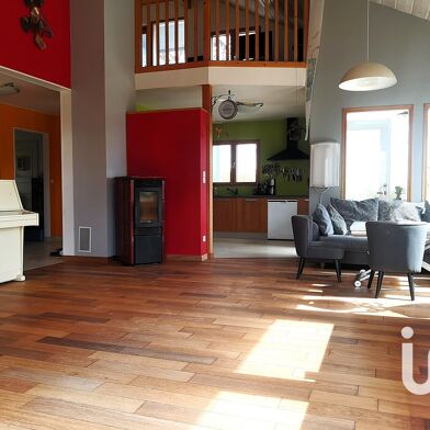 Maison 8 pièces 384000 €