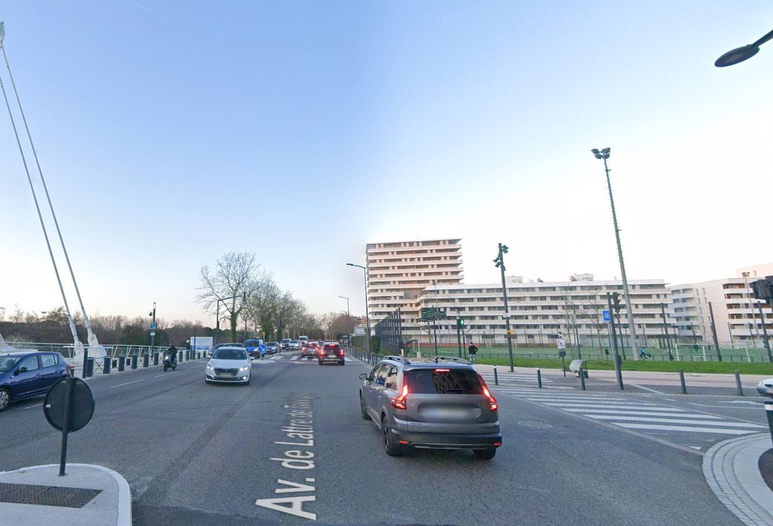 Parking en sous-sol Av. De Lattre de Tassigny à Toulouse — photo 1