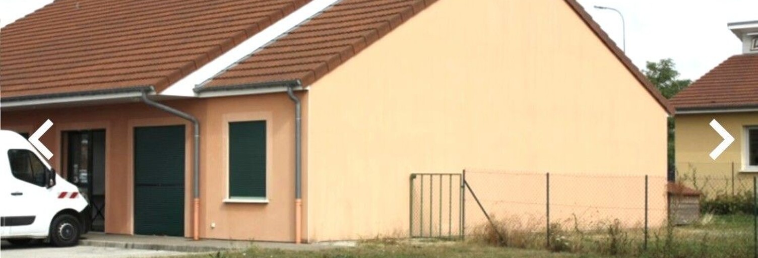 Bureau  66 m² à vendre à Saints-Geosmes (52200)