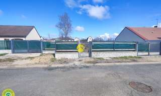 Maison 1 Pièce  m² à vendre à Marseilles-lès-Aubigny (18320)