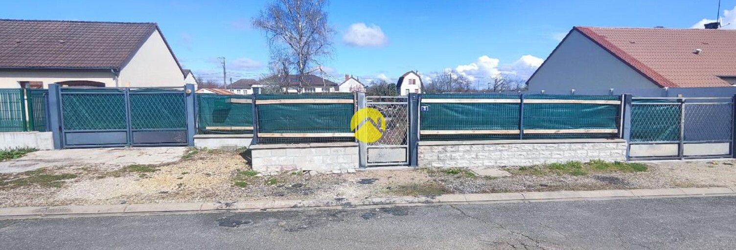 Maison 1 Pièce  m² à vendre à Marseilles-lès-Aubigny (18320)