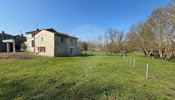 Villa / Maison 7 pièces  à vendre Pons 17800