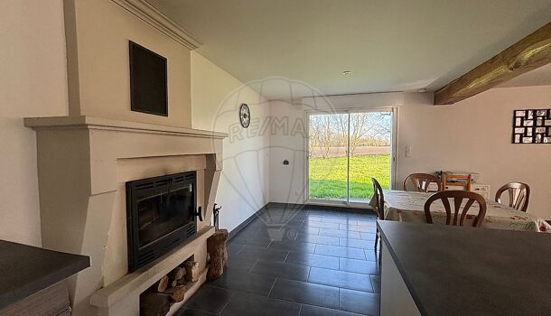 Villa / Maison 7 pièces  à vendre Pons 17800