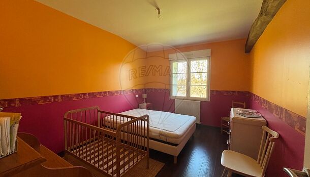 Villa / Maison 7 pièces  à vendre Pons 17800