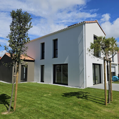 Maison 5 pièces 529000 €