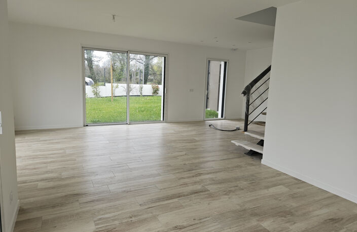 Maison 5 PIÈCES 119 M2 -VILLA NEUVE livrée , RT2012 LES SABL — photo 3