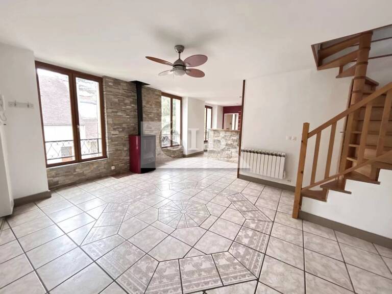 Appartement Duplex 4 pièces - 77m² - LINAS — photo 1