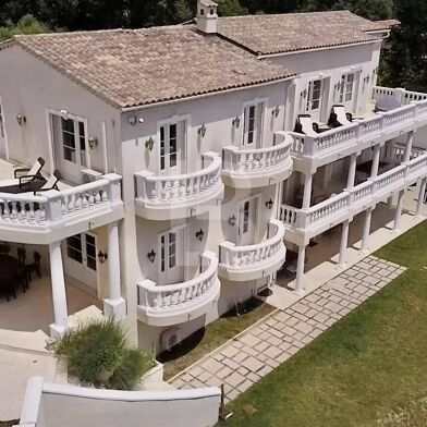 Maison 11 pièces 3500000 €