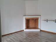 Ensemble immobilier de 3 appartements à rafraîchir au centre de Nay — photo 3