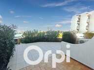 À Vendre à Palavas-Les-Flots–  T2 en Bord de Mer avec Grande Terrasse & Parking Privé – 254 500 € — photo 2