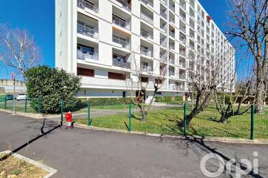 Appartement 4 pièces 177000 €