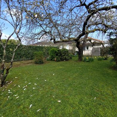 Maison 8 pièces 427000 €