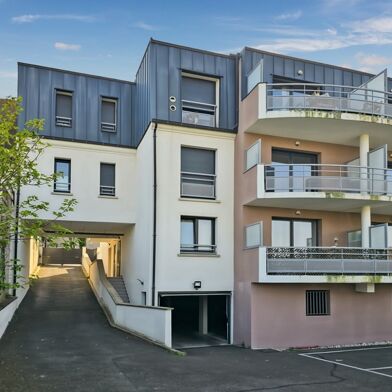 Appartement 3 pièces 235000 €