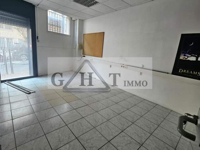 BOUTIQUE ERP 229 m²  PROCHE METRO CHARENTON — photo du bien