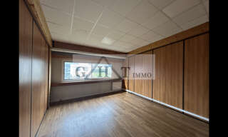 Bureau  226 m² à louer à Linas (91310)