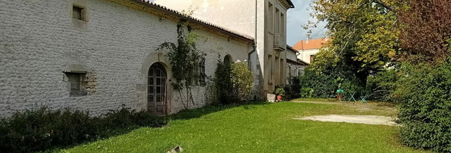 Maison 4 Pièces 200 m² à vendre à Saint-Martial-de-Mirambeau (17150)