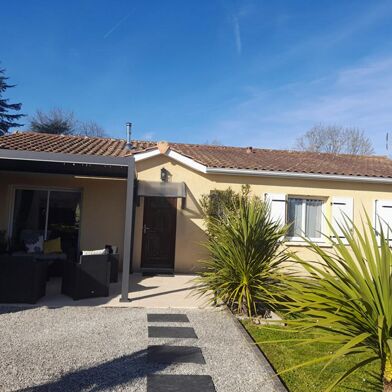 Maison 5 pièces 254400 €