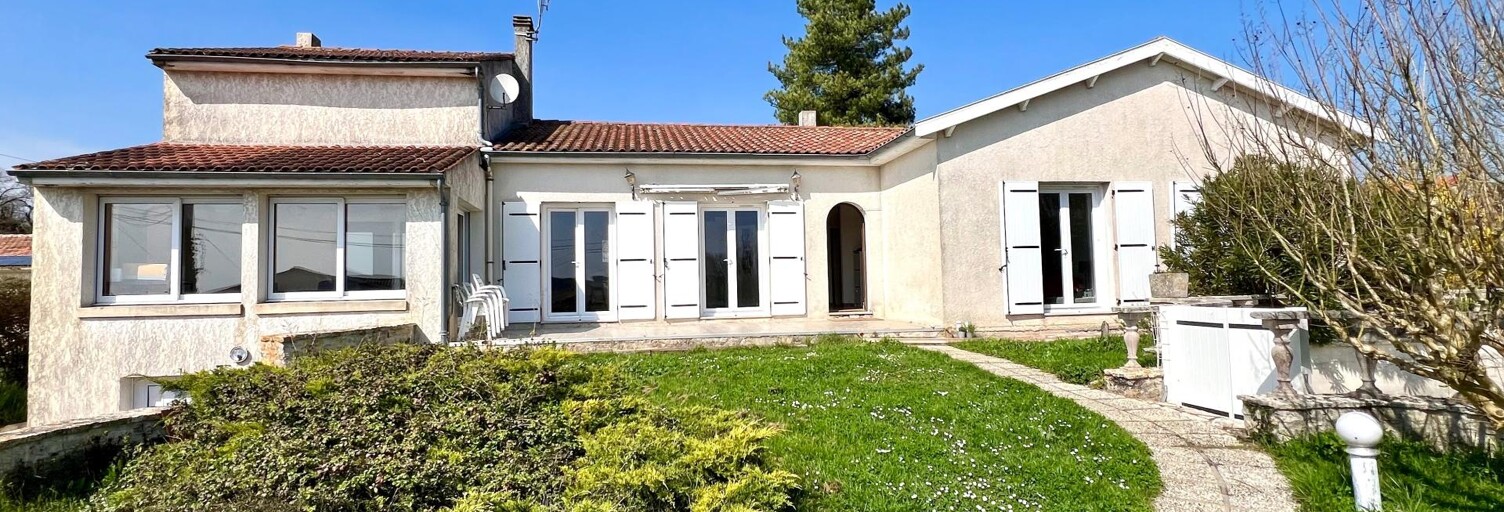 Maison 7 Pièces 205 m² à vendre à Les Églises-d'Argenteuil (17400)