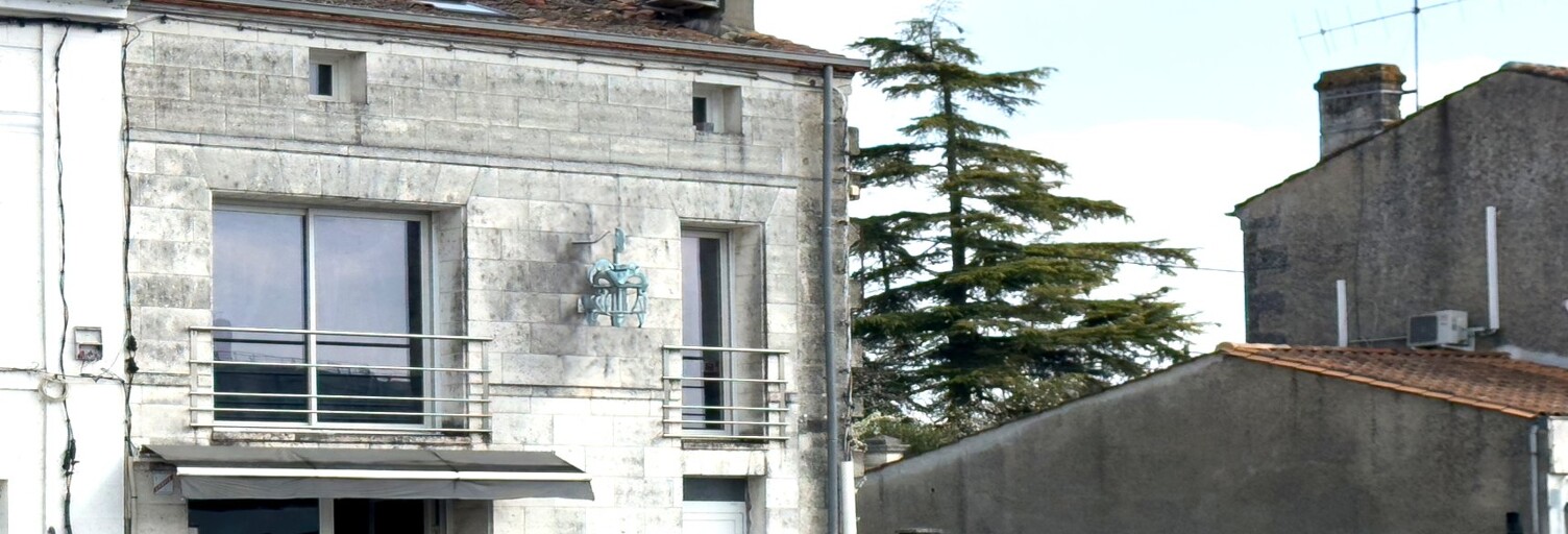 Immeuble  86 m² à vendre à Angoulême (16000)