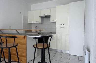 Appartement 3 pièces 610 €