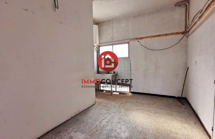 Local commercial libre 51m² — photo 3