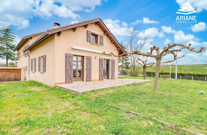 - Vallée en Barret - Maison de 166m² hab et 90m² de garages sur — photo 2