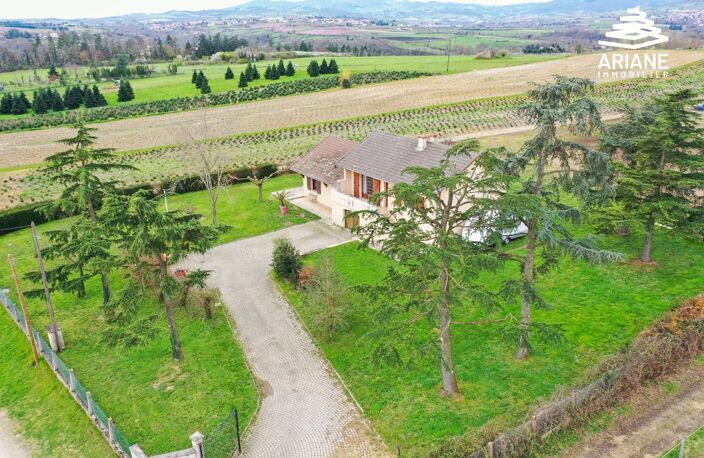 - Vallée en Barret - Maison de 166m² hab et 90m² de garages sur — photo 4