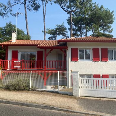 Maison 5 pièces 677000 €