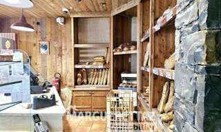 Commerce 170 Pièces 170 m² à vendre à Marignier (74970)