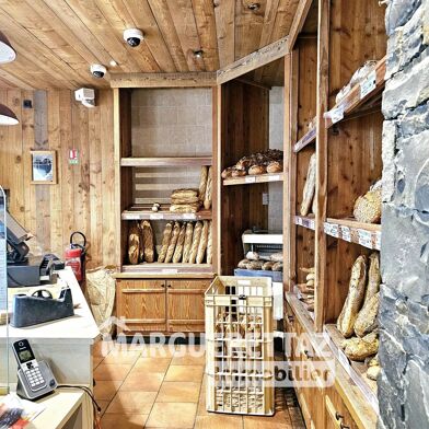 Commerce 170 pièces 515000 €