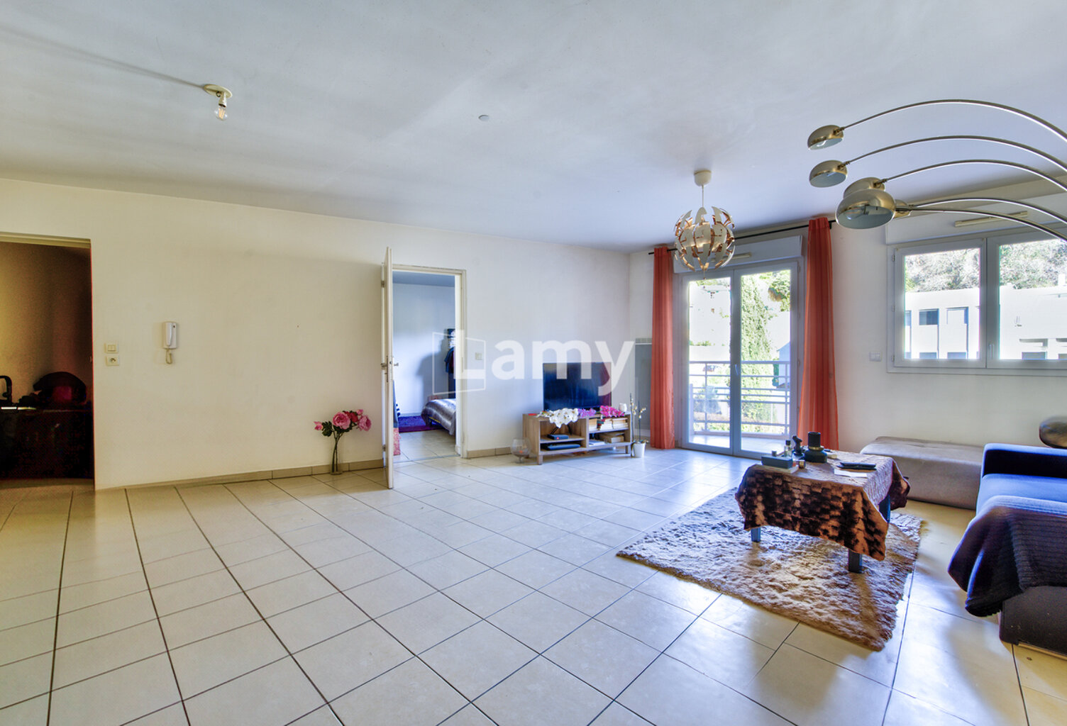 Parking + Appartement — photo 1