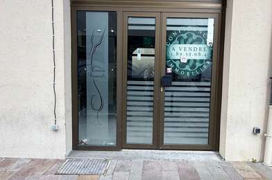 Commerce  159000 €