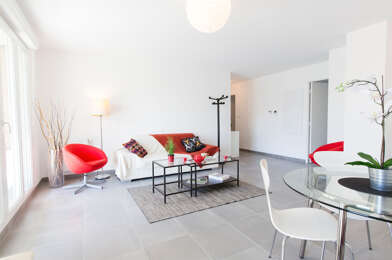 Appartement 3 pièces 243000 €