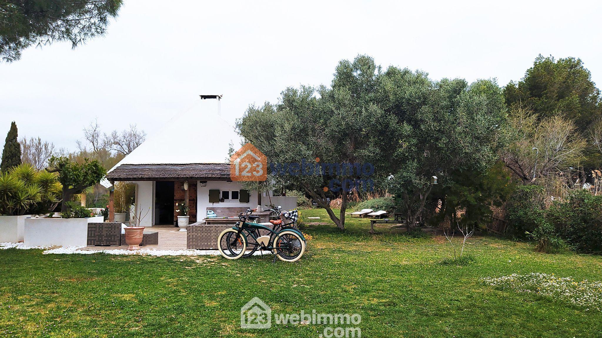 Photo Maison de pays - 90m² - Saintes-Maries-de-la-Mer image 2/4