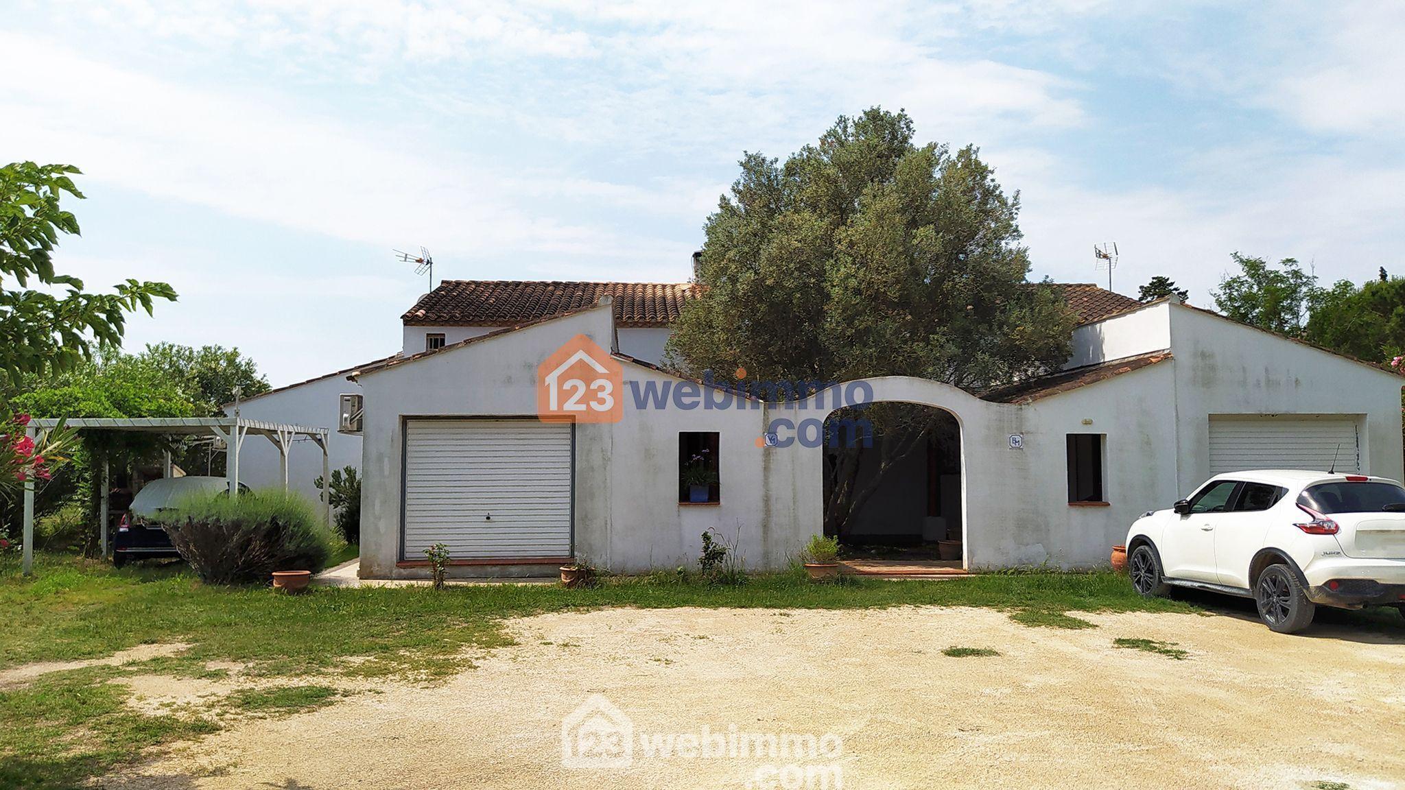 Mas - 320m² - Saintes-Maries-de-la-Mer
