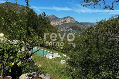 Maison 5 pièces 399000 €