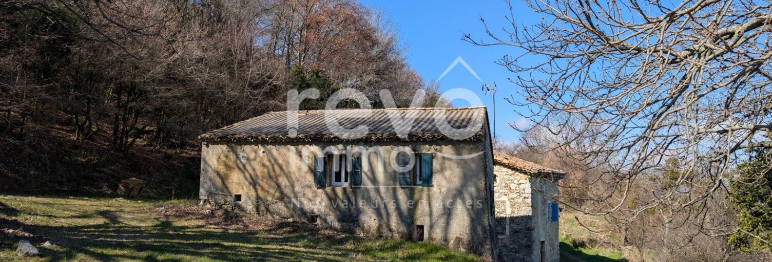 Maison 9 Pièces 177 m² à vendre à Roche-Saint-Secret-Béconne (26770)