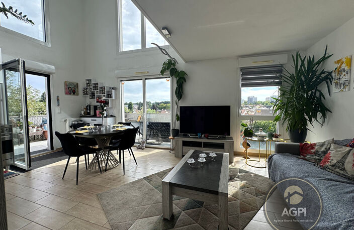 A vendre  en exclusivité Duplex de 5 pièces avec Terrasse ens... — photo 4