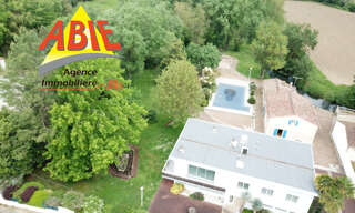 Maison 7 Pièces 284 m² à vendre à Magné (79460)