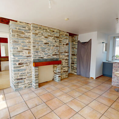 Appartement 3 pièces 730 €