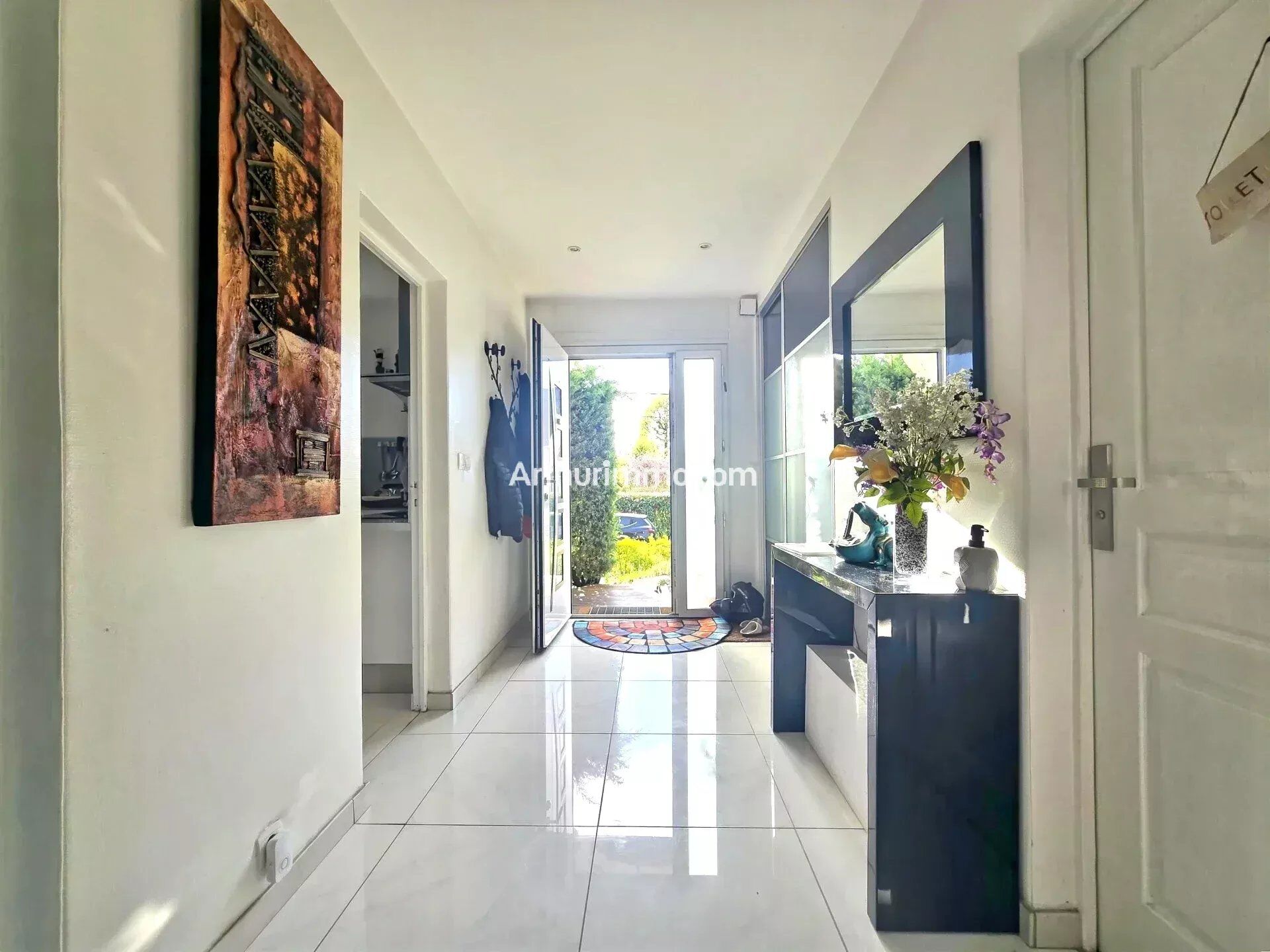 Maison 7 pièces 233 m² · à Sucy-en-Brie · 233 m² · 780 000 €